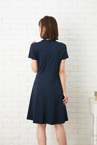 [再入荷]ノラガードナーNora Gardnerラウンドネック半袖マットジャージーワンピース（ドレス）Nina/ネイビー（紺）