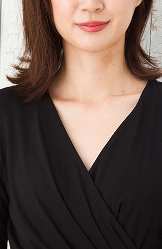 ノラガードナーNora Gardnerラップ風無地ワンピース（ドレス）Leyla Dress/Black/黒