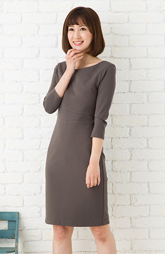 ノラガードナーNora Gardnerポンチ素材七分袖無地ワンピース（ドレス）スレート