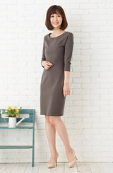 ノラガードナーNora Gardnerポンチ素材七分袖無地ワンピース（ドレス）スレート